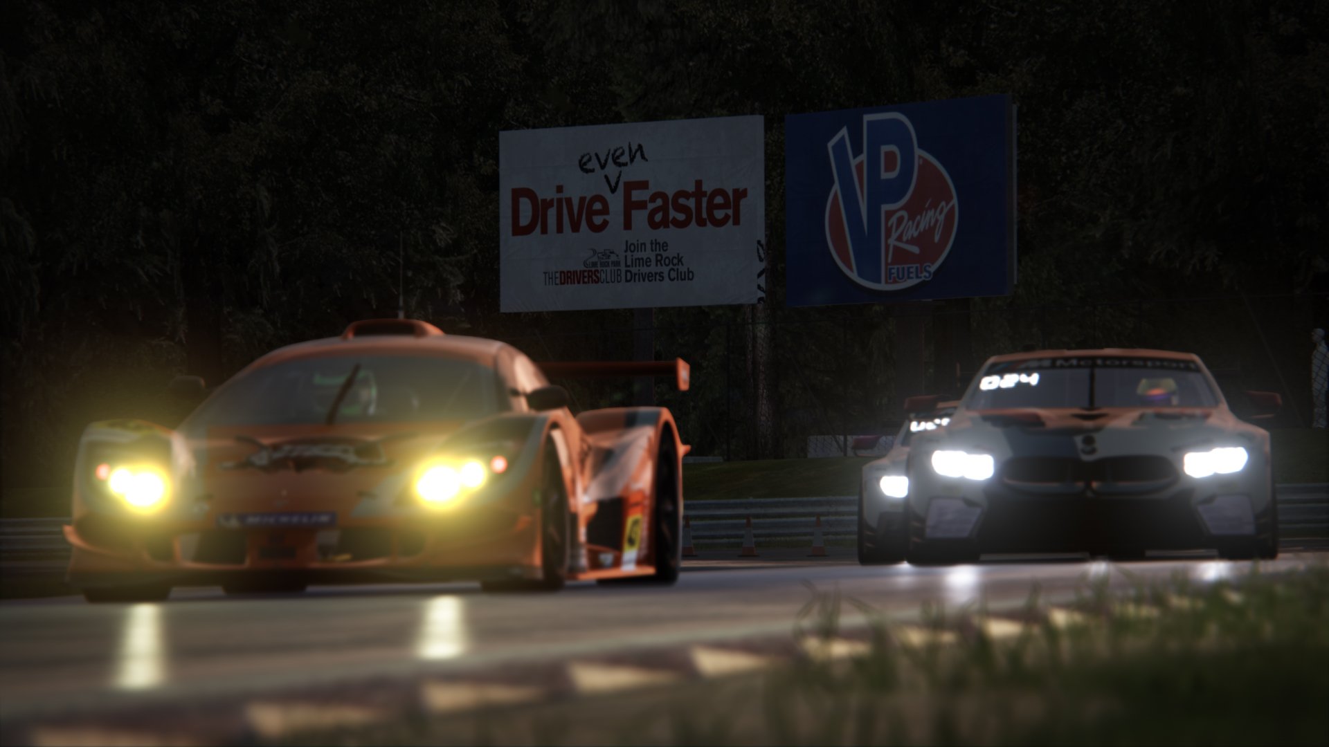 黄蜂宣布与本地学校达成公益合作，请问黄蜂